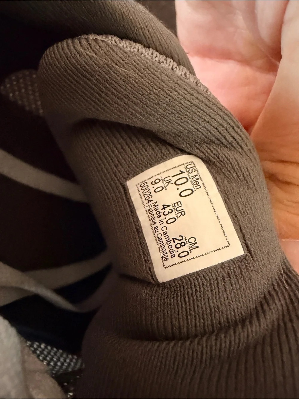 Vans Ultra Range Low-Top Gray and White Skate Shoes